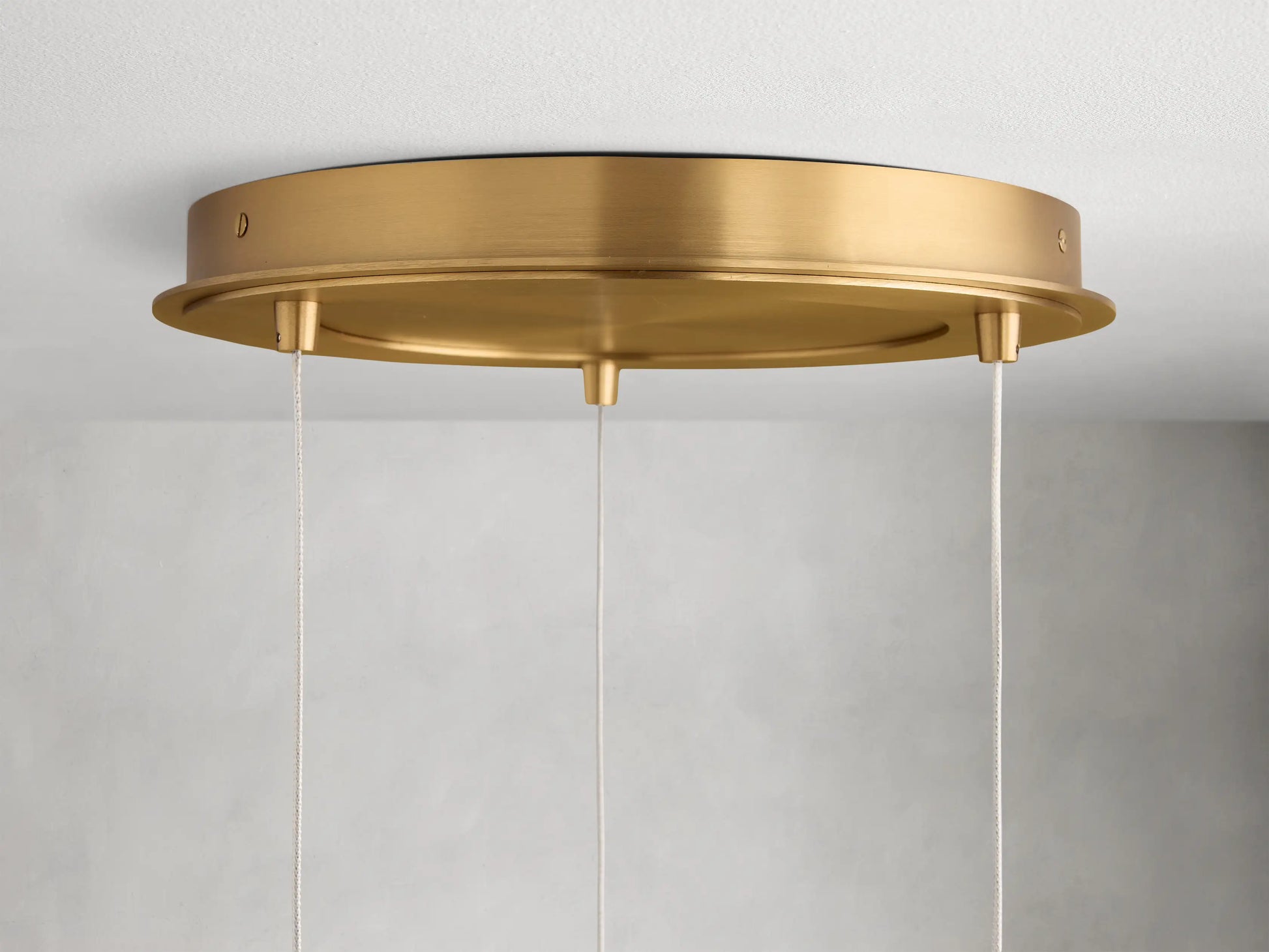 Casen Round Chandelier-Momo Lighting