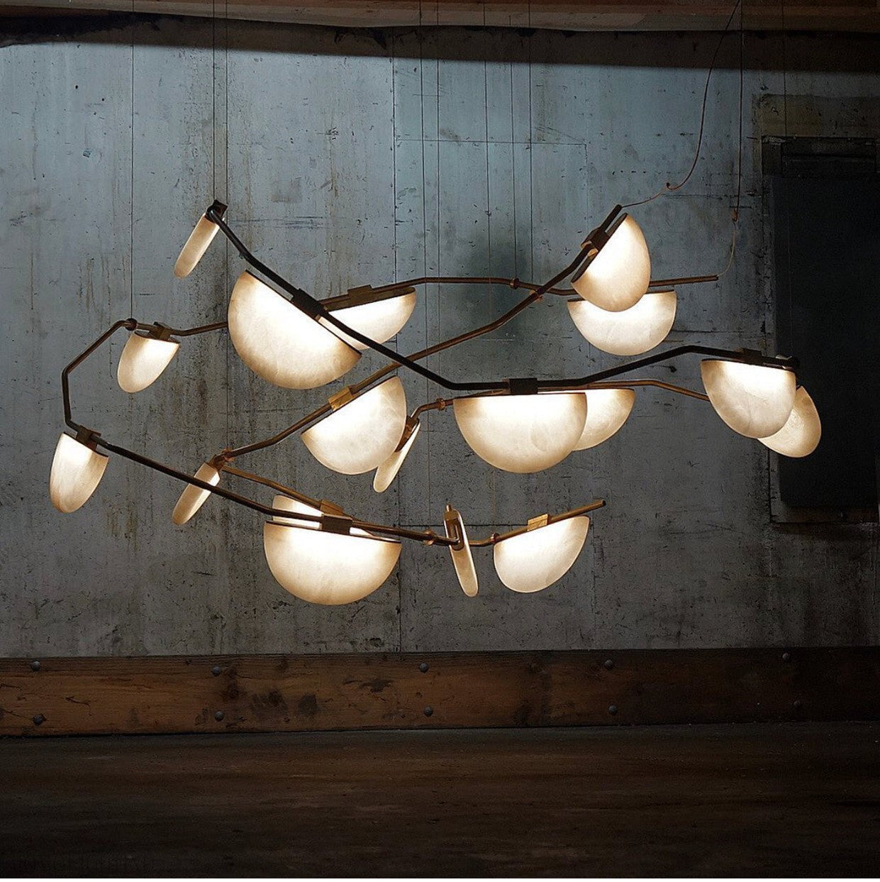Enceladus Alabaster Chandelier, Artistic Modern Chandelier for Bar Area-Momo Lighting