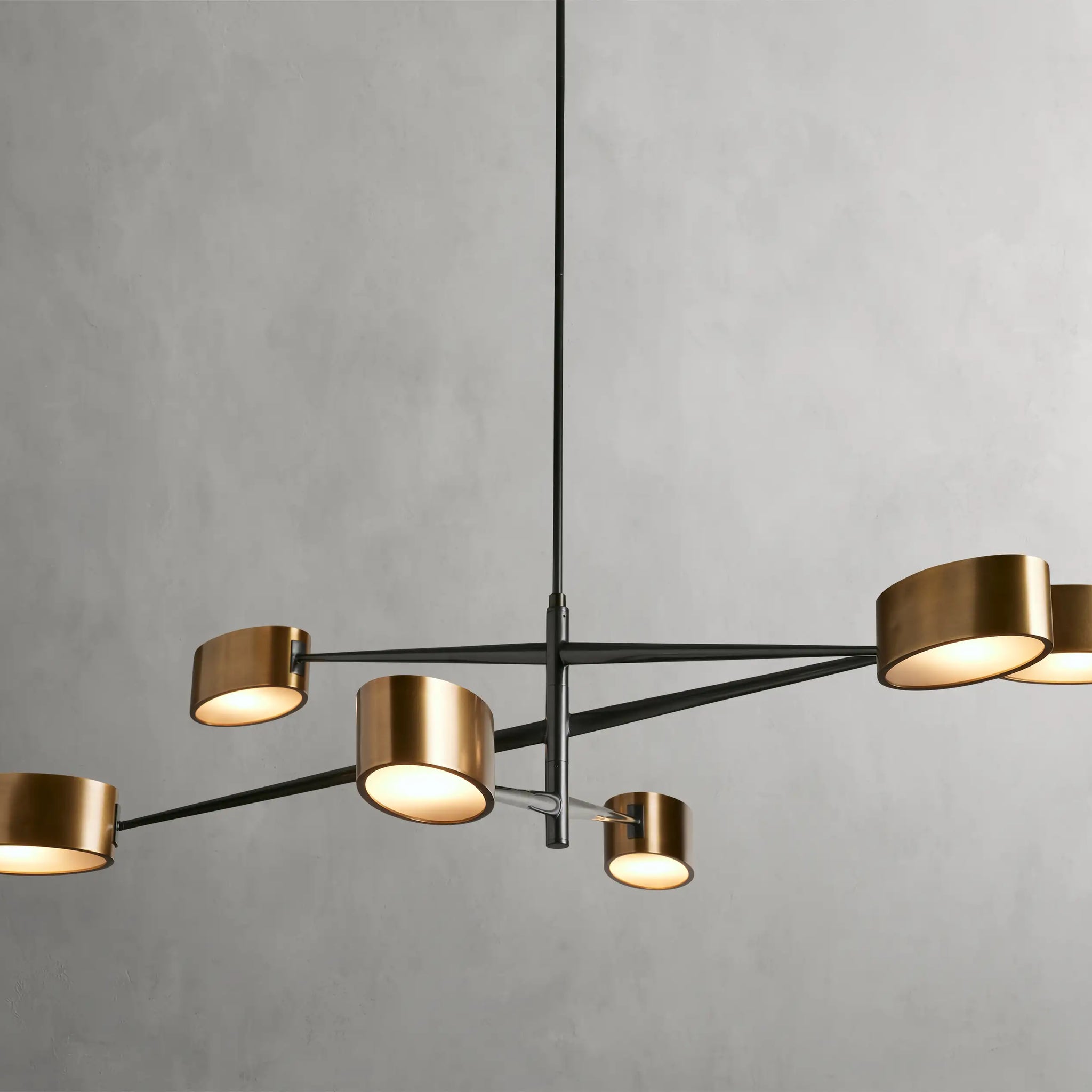 Etoile Chandelier-Momo Lighting