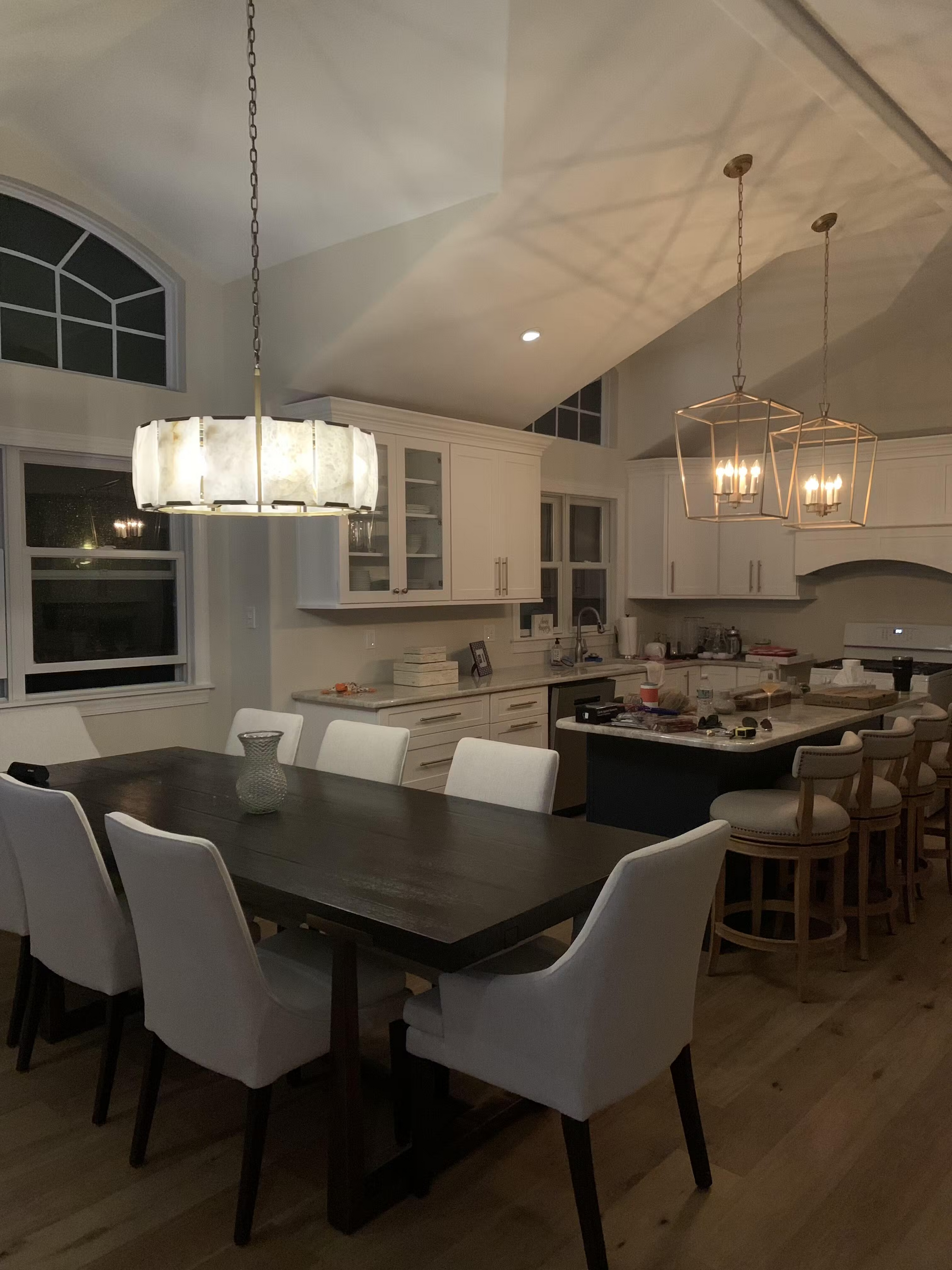 Harlow Calcite Round Chandelier-Momo Lighting