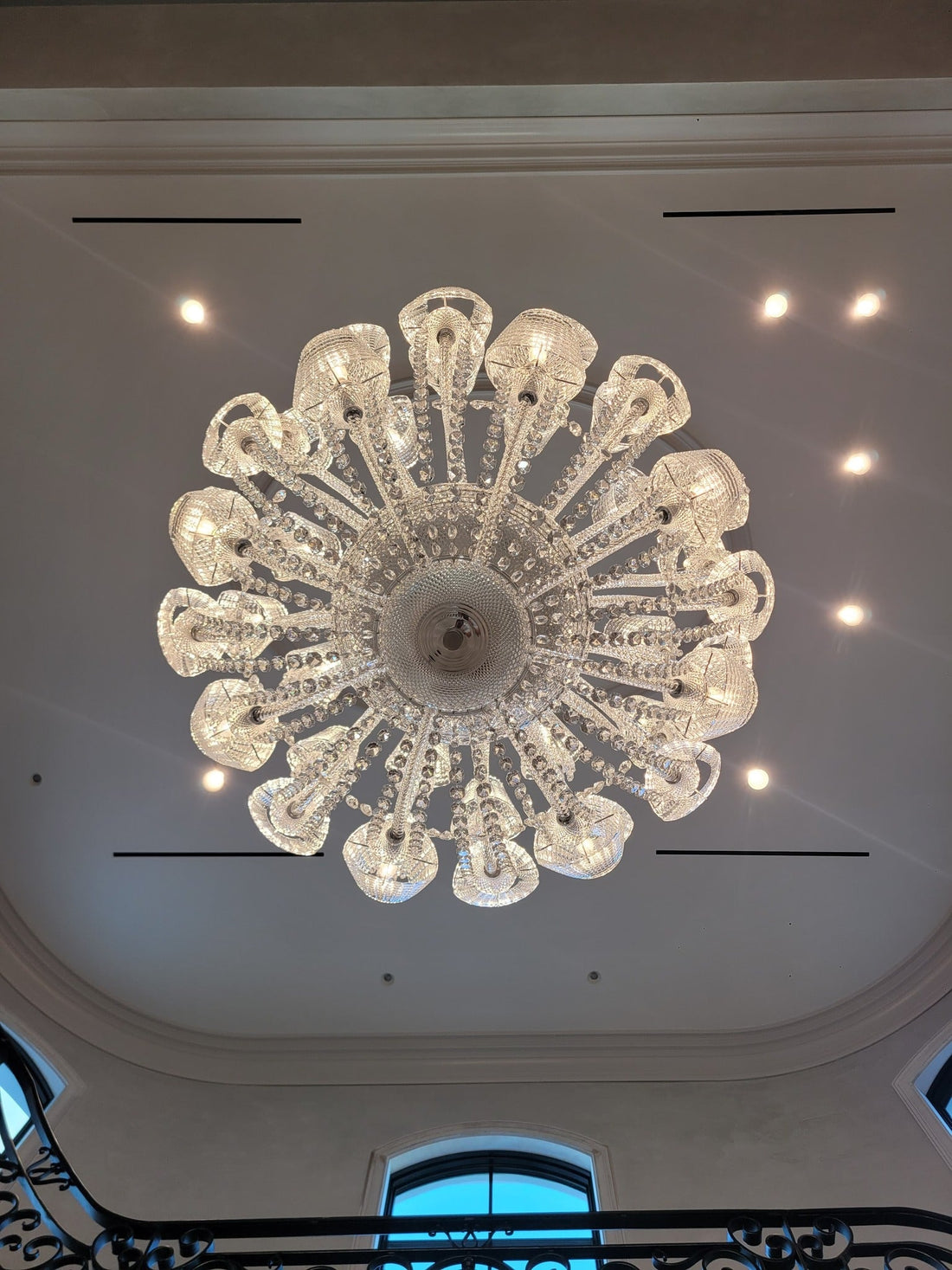 Luxury Globe Crystal Chandelier With Fabric/Crystal Glass Lampshades-Momo Lighting