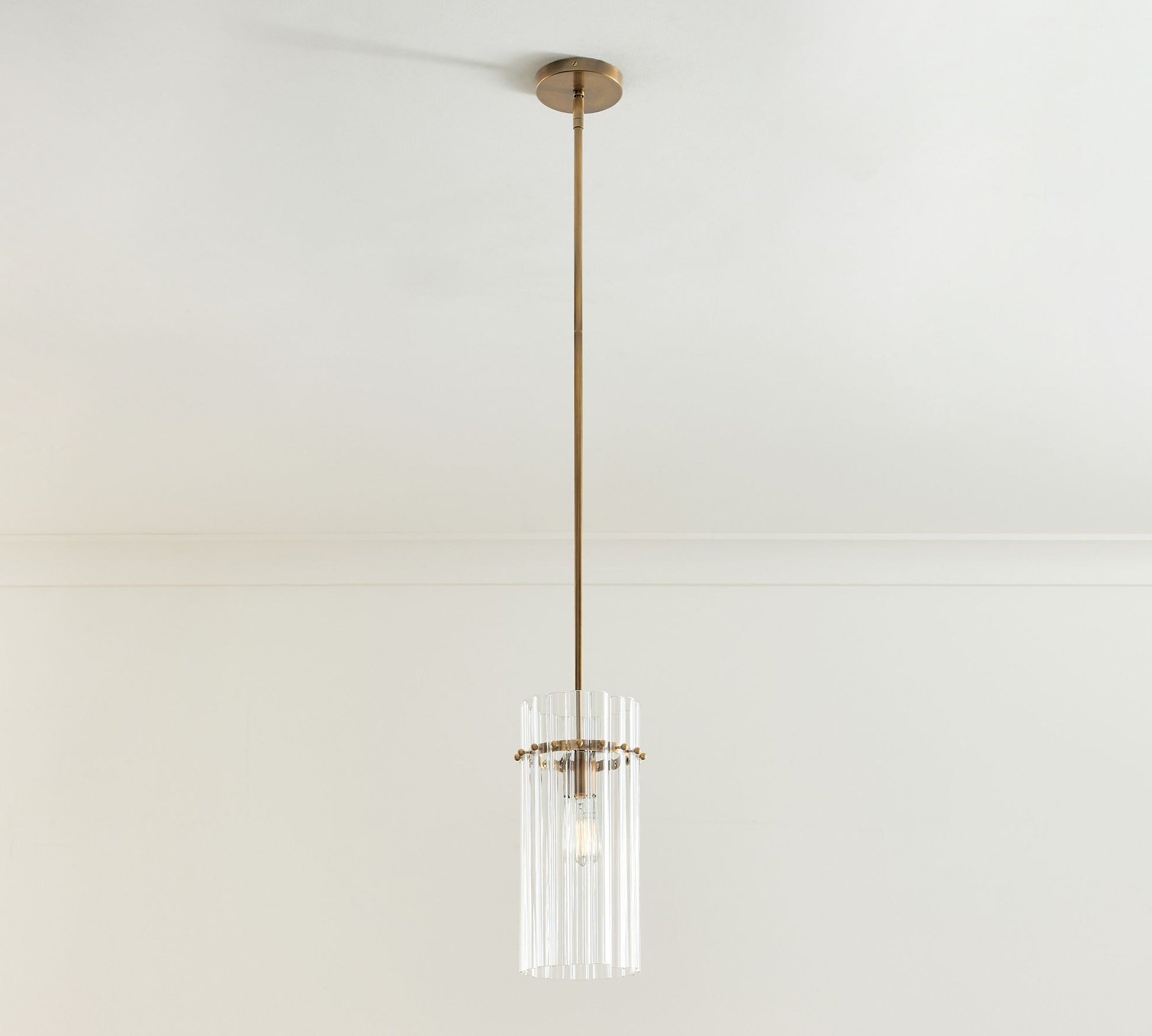 Molly Crystal Pendant