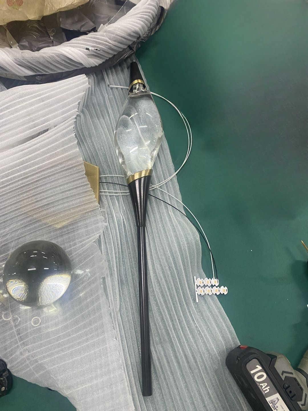 PEZZO 3-CRYSTAL Chandelier D8''-Momo Lighting