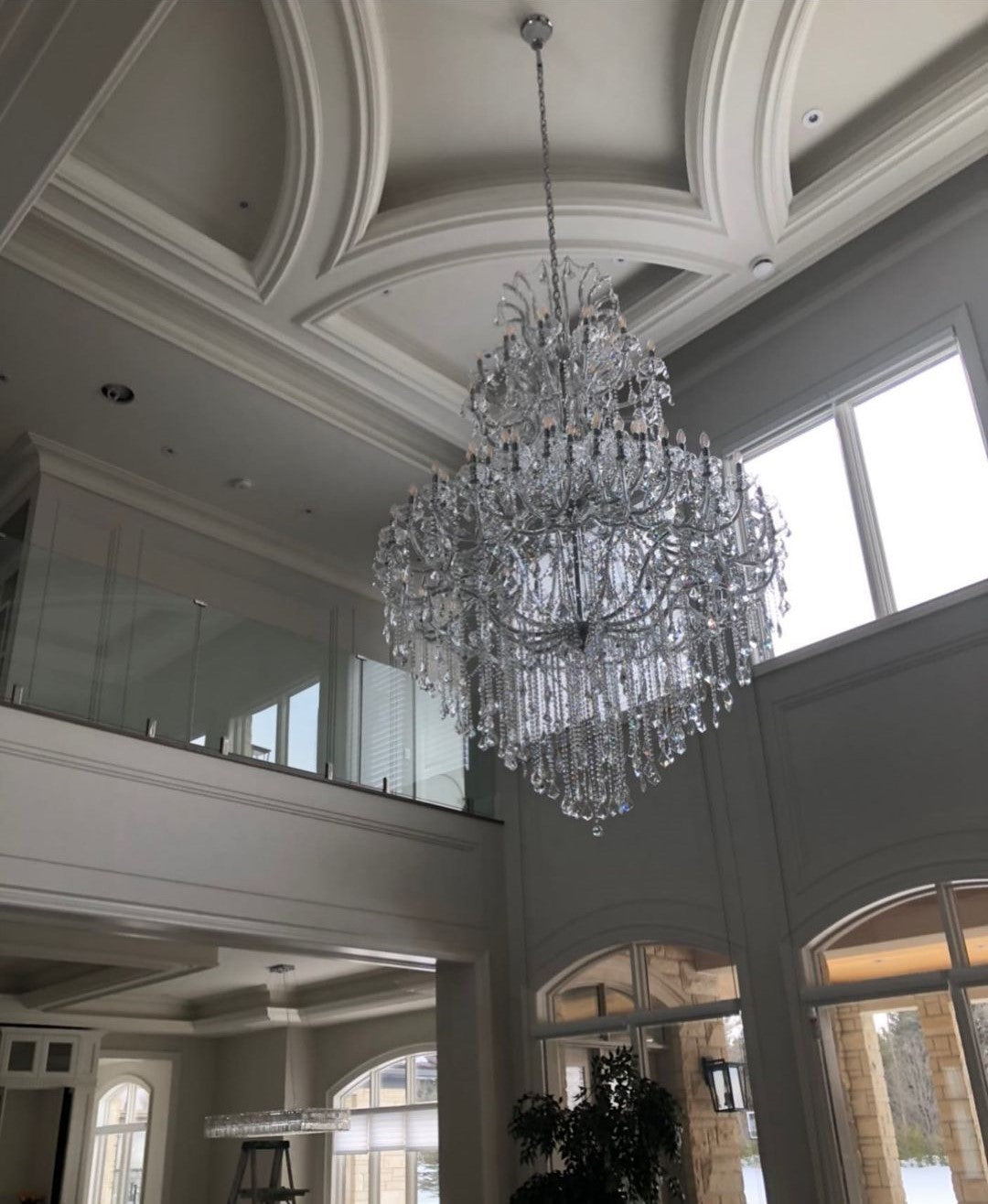 Traditional Candle Crystal Chandelier for Staircase/Foyer/Living Room/Villa-Momo Lighting